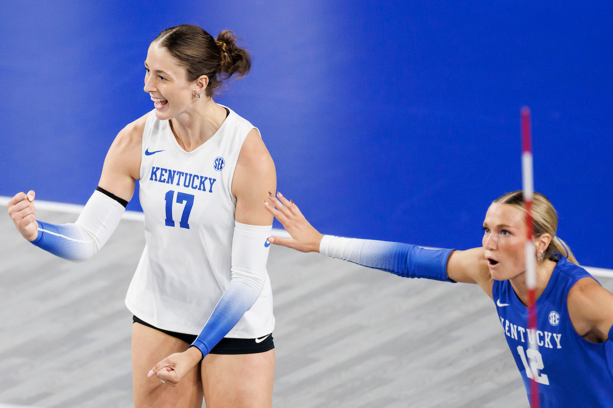 Brooklyn DeLeye’s .600 Night Overpowers Oklahoma, 3-1