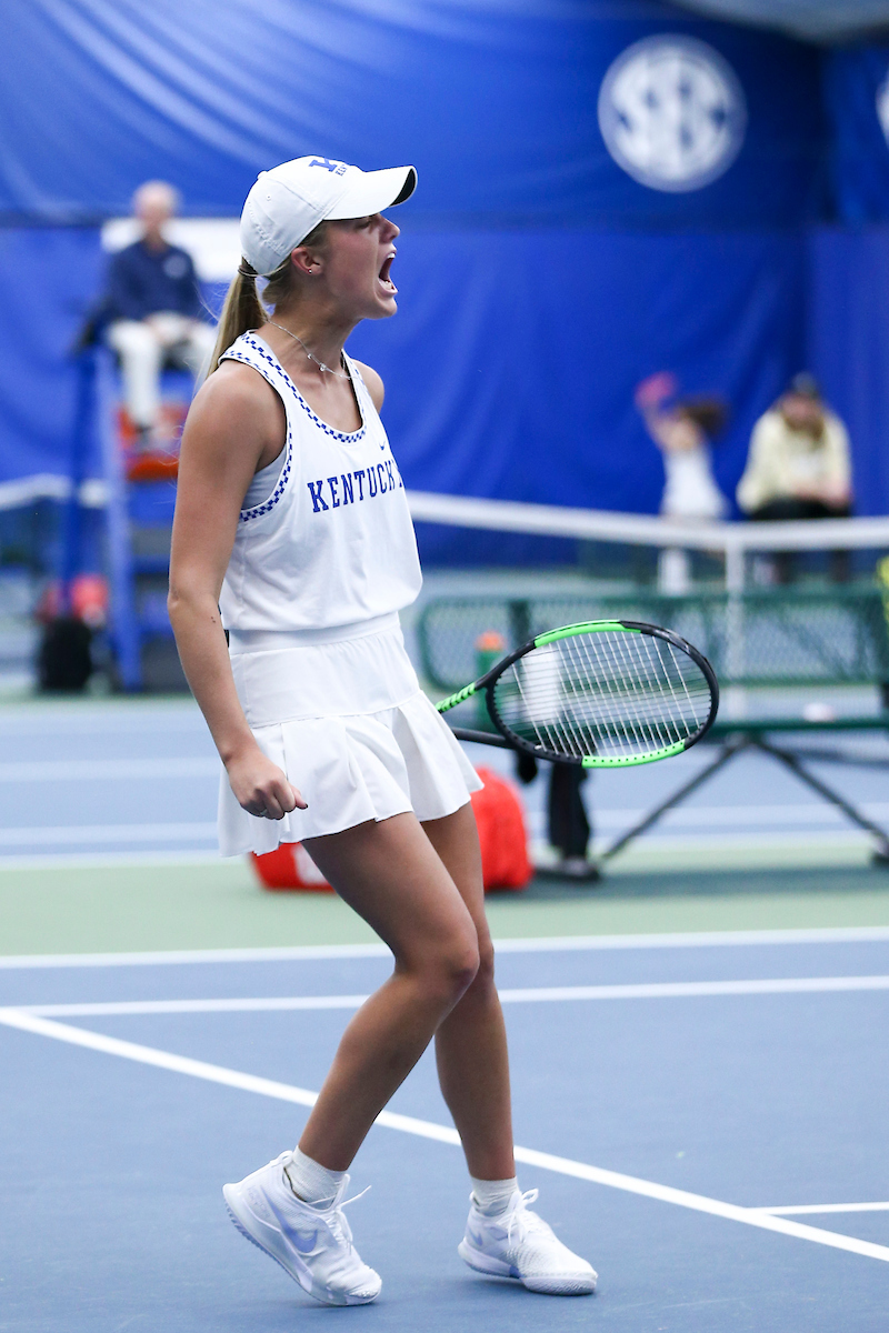 Ellie Eades.

Kentucky loses to Vanderbilt 6-1.

Photo by Grace Bradley | UK Athletics