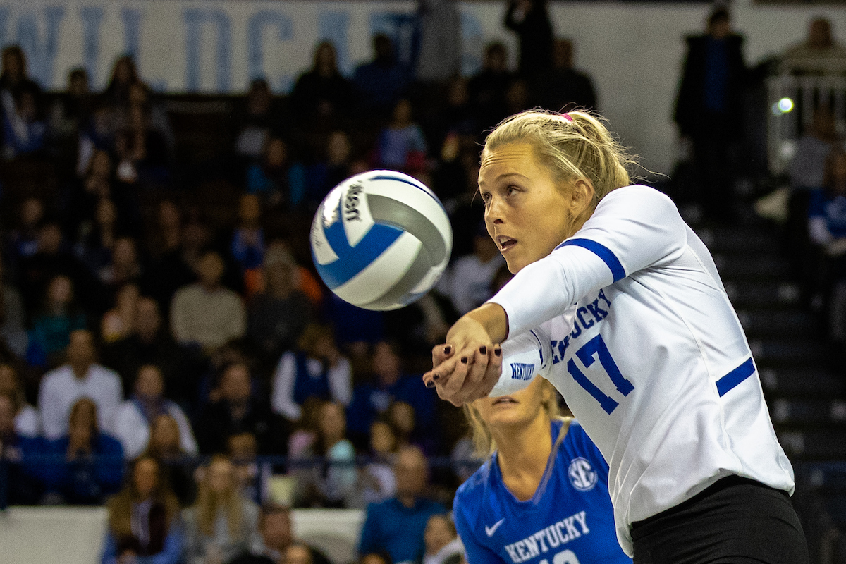 Alli Stumler (17)


UK volleyball defeats Alabama 3-0 at Memorial Coliseum on , Sunday Nov. 11, 2018  in Lexington, Ky. Photo by Mark Mahan