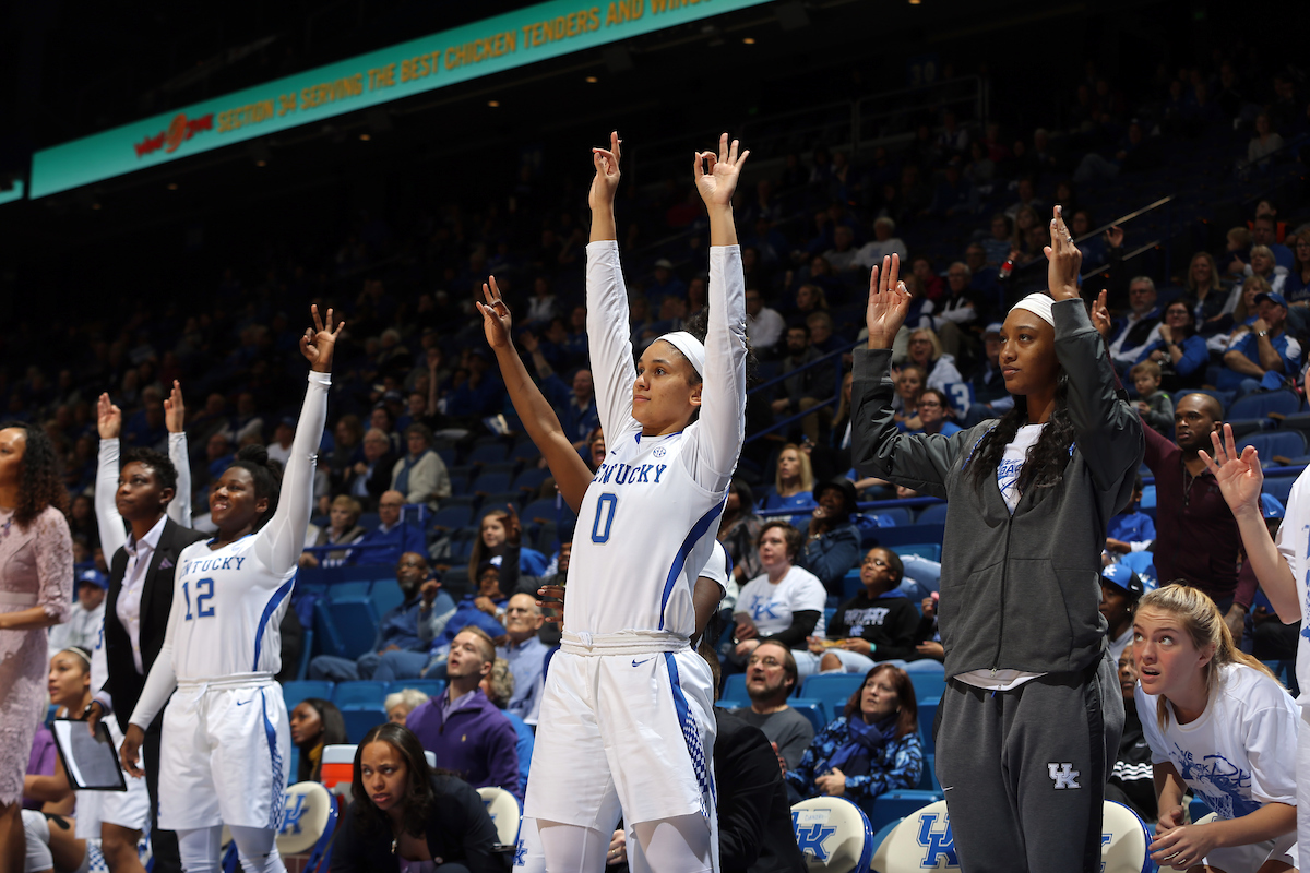 3, LaShae Halsel

The University of Kentucky women's basketball team falls to South Carolina on Sunday, January 21, 2018 at Rupp Arena. 

Photo by Britney Howard | UK Athletics