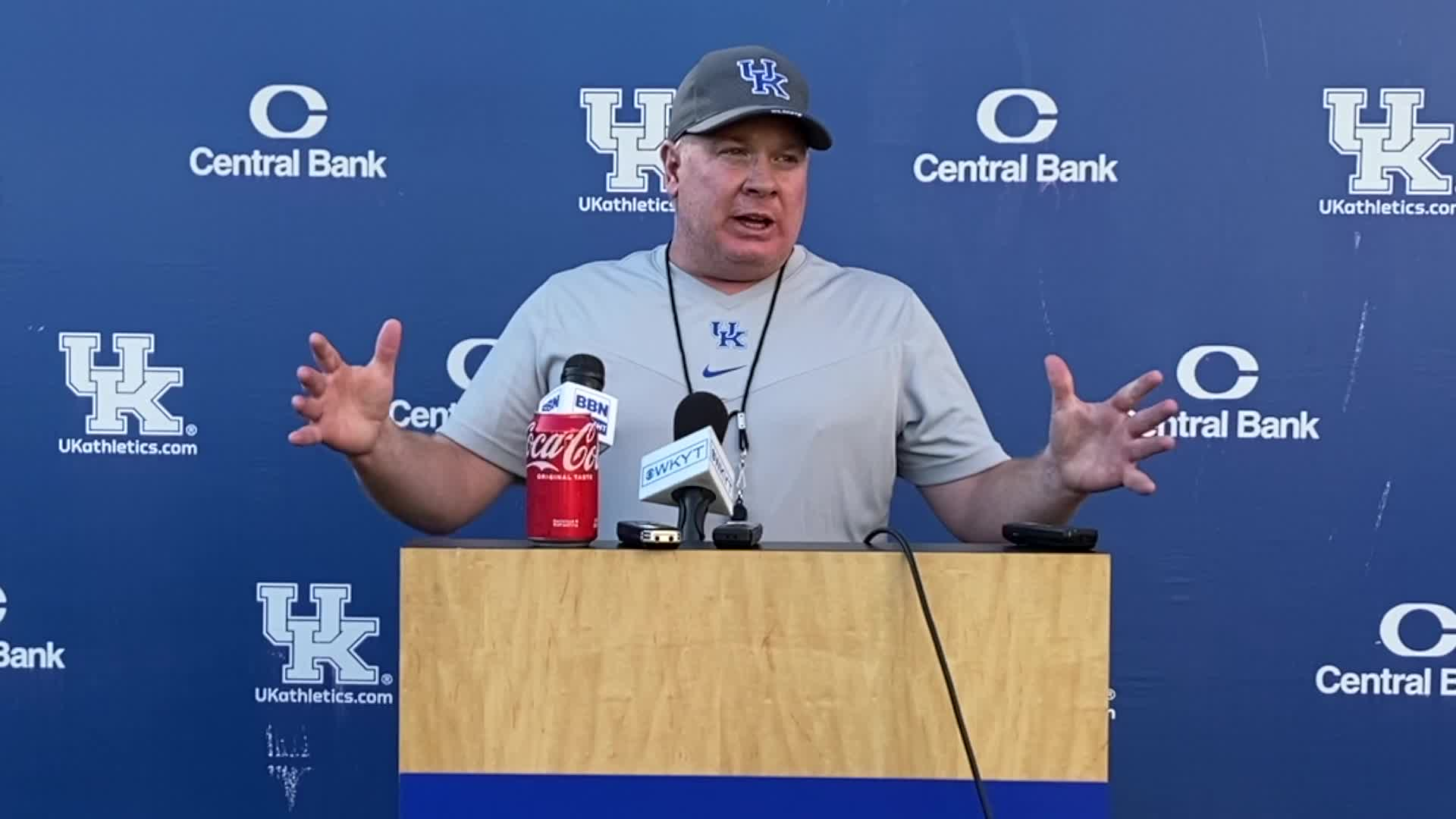 FB: Coach Stoops Post-Thursday Practice