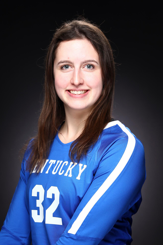 Molly Hansen - STUNT - University of Kentucky Athletics