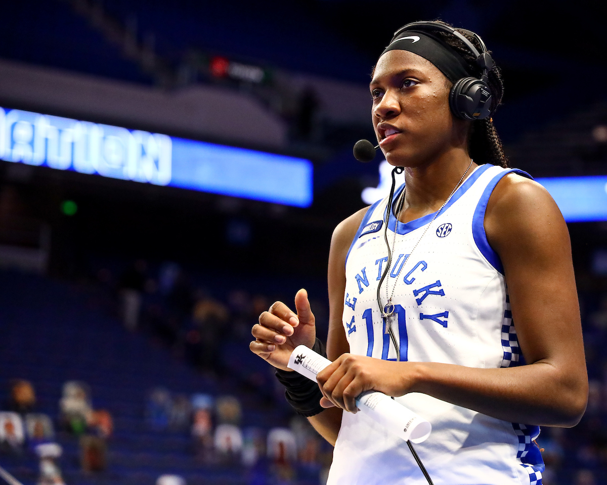 Rhyne Howard. 

Kentucky beats Alabama 81-68.

Photo by Eddie Justice | UK Athletics