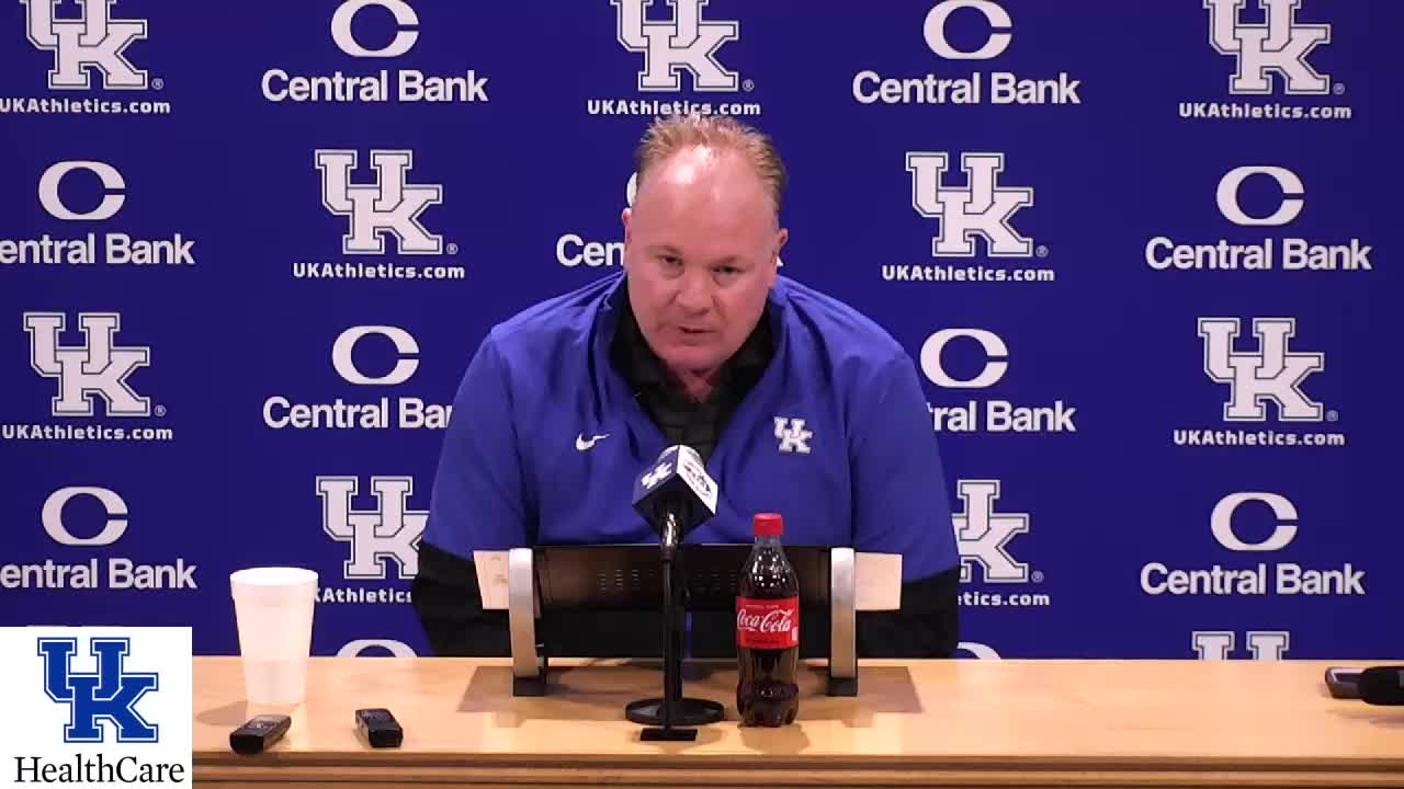 FB: Coach Stoops - Pre-Vanderbilt Press Conference