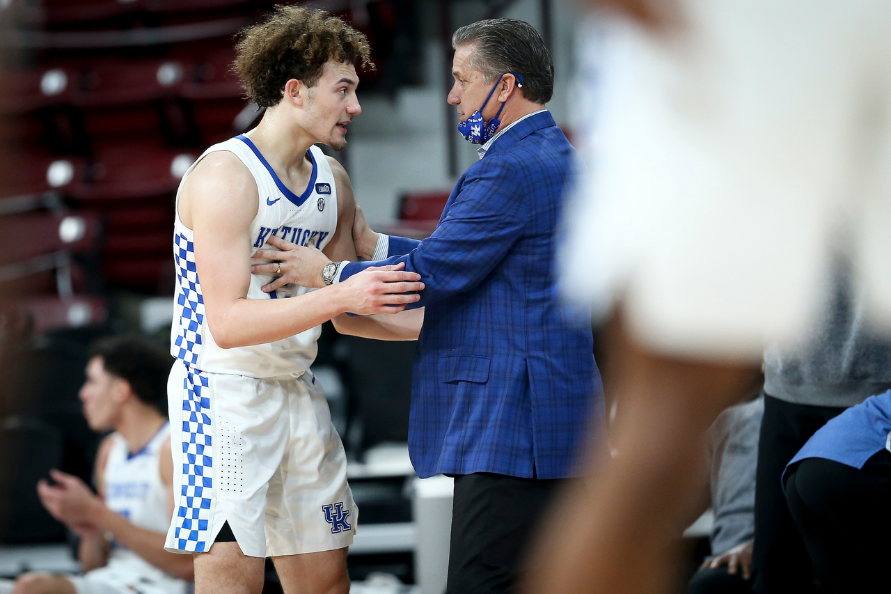 Devin Askew. John Calipari.

Kentucky beat Mississippi State 78-73 in Starkville.

Photo by Chet White | UK Athletics