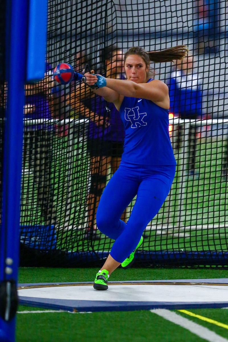 Molly Leppelmeier.

Jingle Bells Open.


Photo by Sarah Caputi | UK Athletics