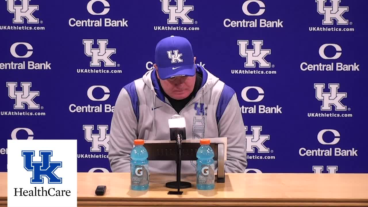 FB: Coach Stoops - Tennessee Postgame