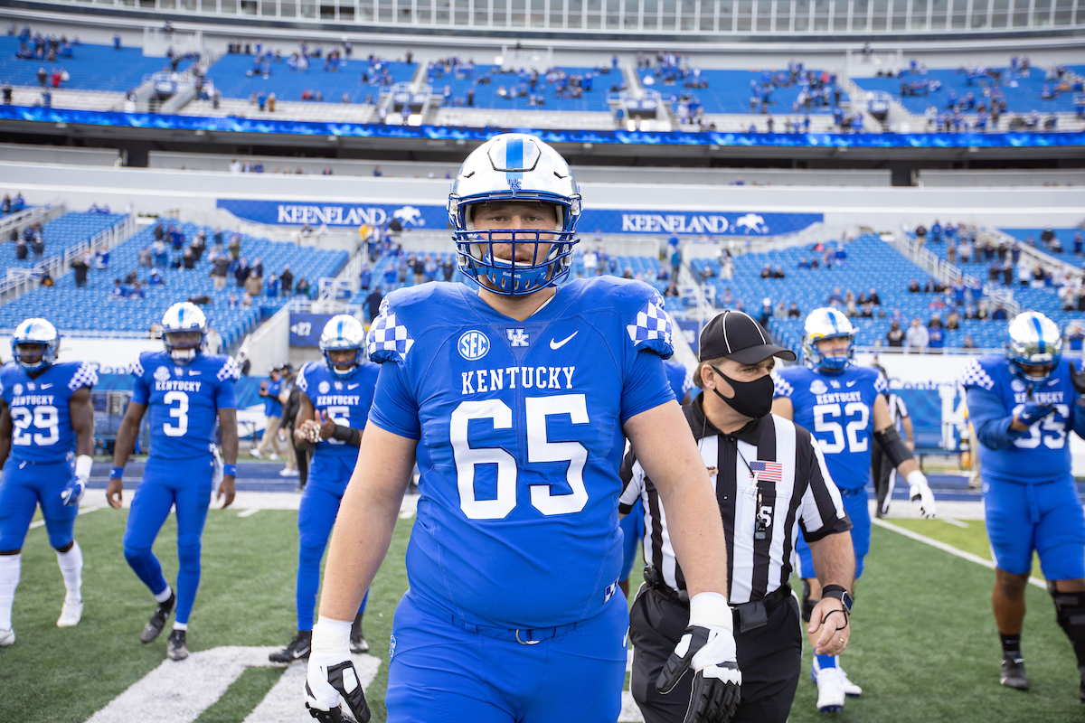 Landon Young

UK defeats Vanderbilt 38-35

Photo By Jacob Noger | UK Football