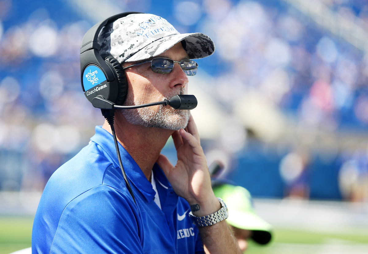 Eddie gran
UK football beats Murray State 48-10.

Photo by Britney Howard | UK Athletics