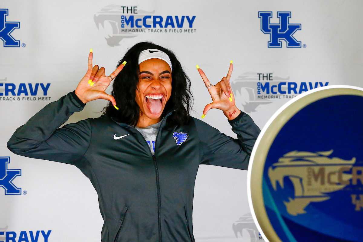 Day one of the Rod McCravy Memorial. 

Photo By Barry Westerman | UK Athletics