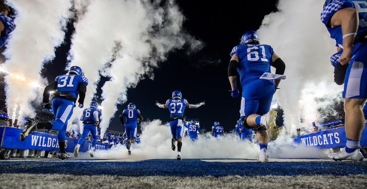 Andru Phillips. Kentucky loses to Tennessee 45-42.Photo By Barry Westerman | UK Athletics
