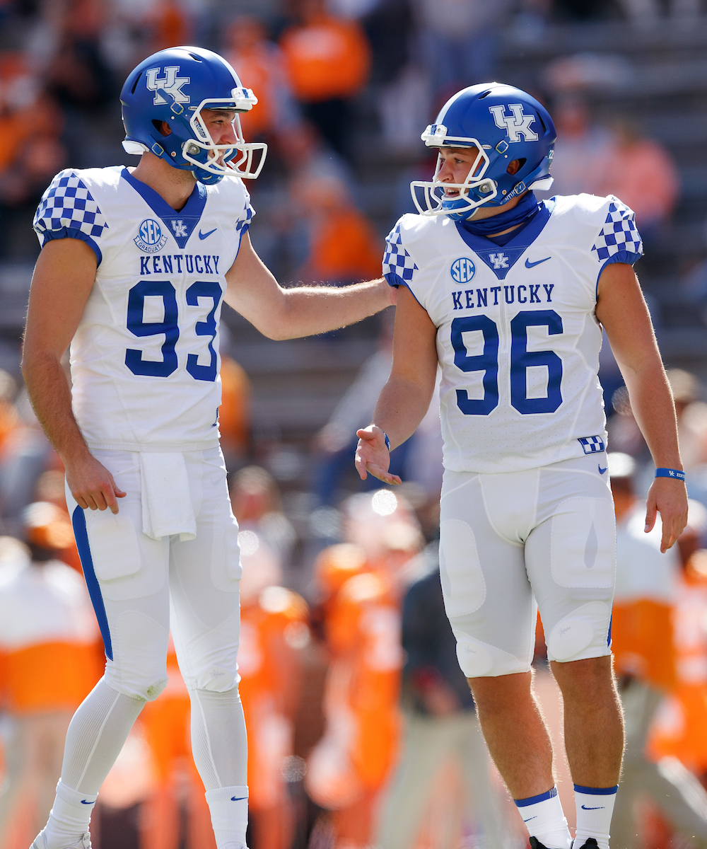 MAX DUFFY. MATT RUFFOLO.

Kentucky beats Tennessee, 34-7.

Photo by Elliott Hess | UK Athletics