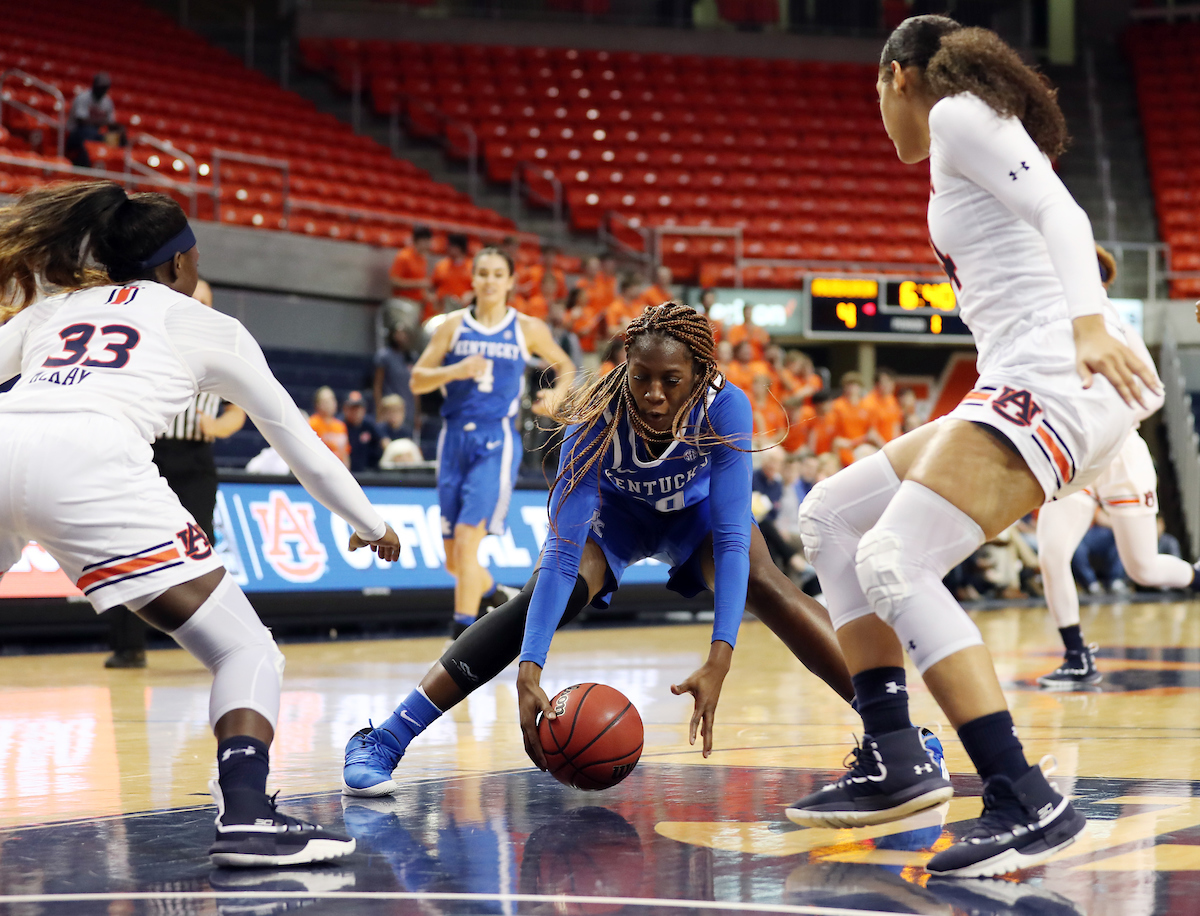 Rhyne Howard

The UK Women's Basketball team beat Auburn.
Photo by Britney Howard | UK Athletics