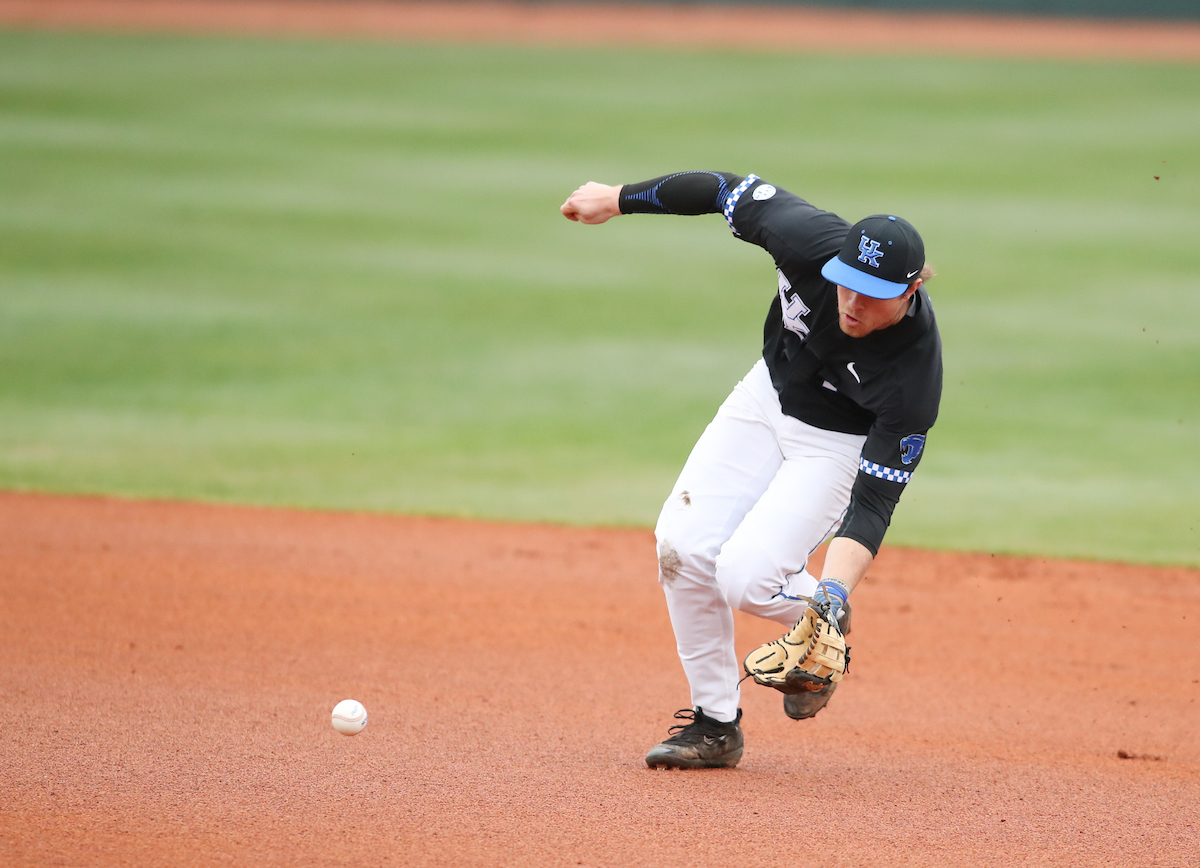 LUKE BECKER.

The University of Kentucky baseball team beats Oakland 15-6 on Sunday, February 25, 2018 at Cliff Hagen Stadium in Lexington, Ky.

Photo by Elliott Hess | UK Athletics