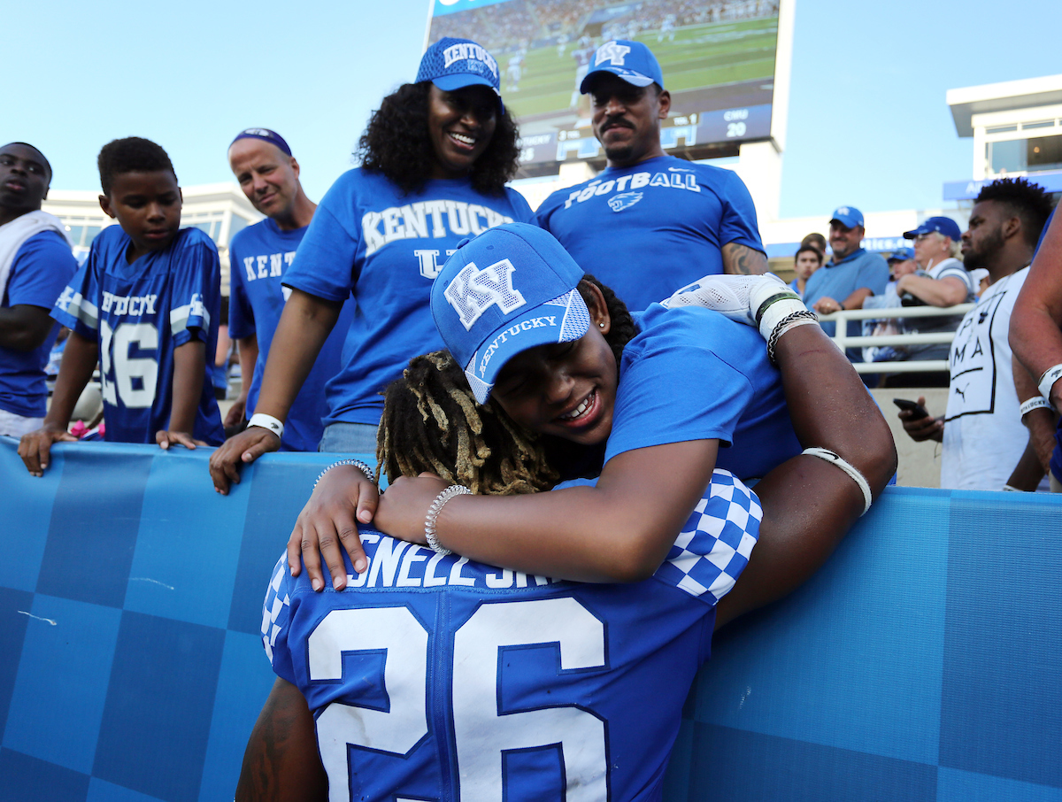 Benny Snell


Kentucky Football beats Central Michigan 35-20.

Photo by Britney Howard | UK Athletics