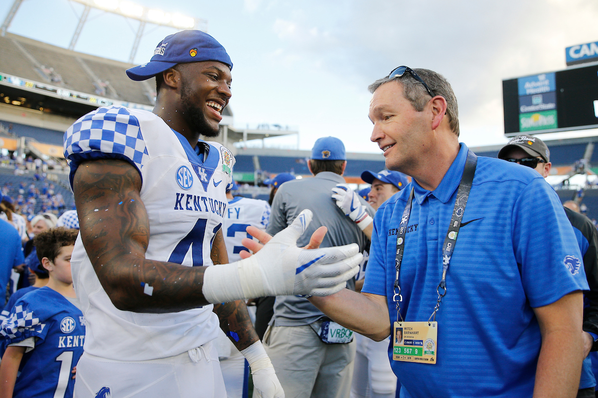 Josh Allen, Mitch Barnhart

The UK Football team beat Penn State 27-24 in the Citrus Bowl.

Photo by Michael Reaves | UK Athletics