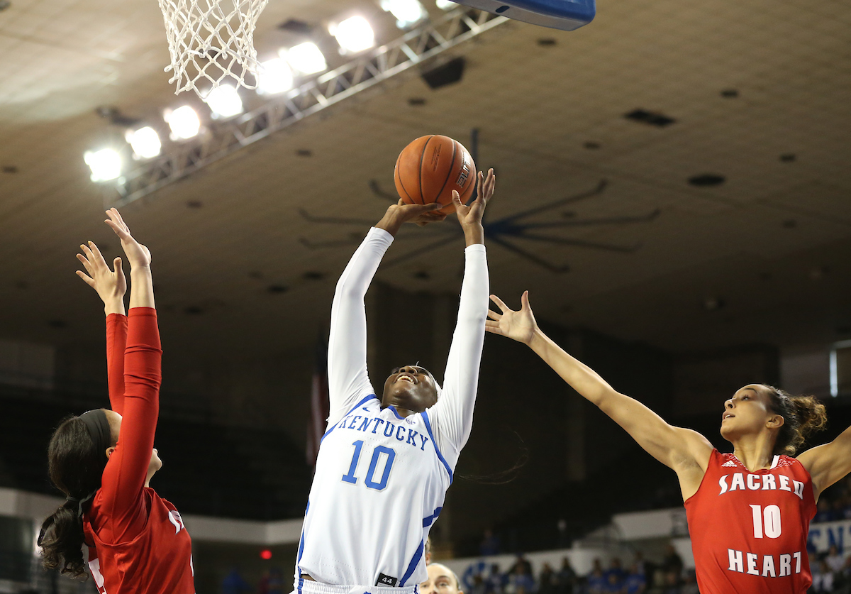 Rhyne Howard. 

UK beats to Sacred Heart University 71-43. 


Photo By Barry Westerman | UK Athletics