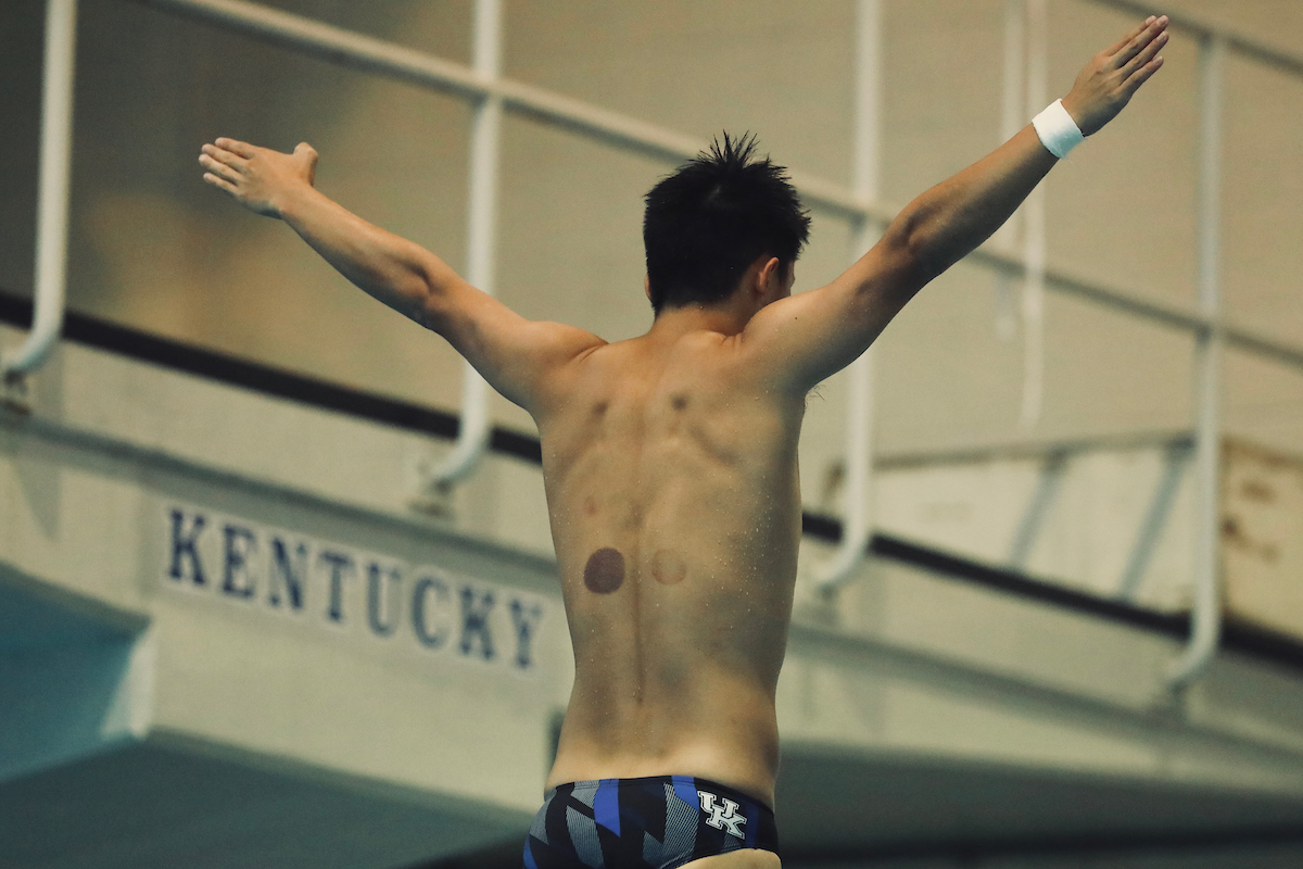 Danny Zhang.

2019 Blue-White meet.

Photo by Noah J. Richter | UK Athletics