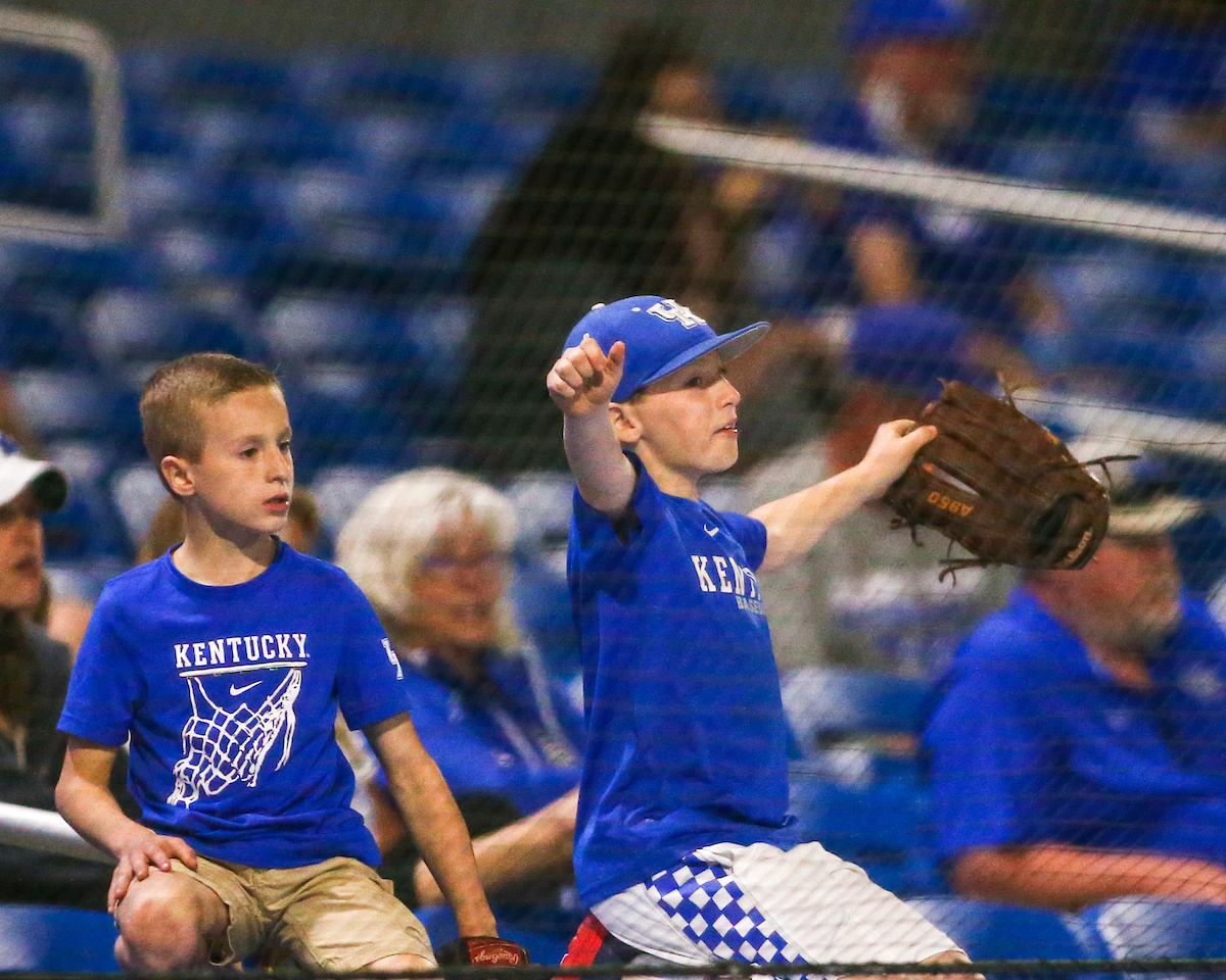 Fans.

Kentucky falls to LSU 15-2.

Photo by Grace Bradley | UK Athletics