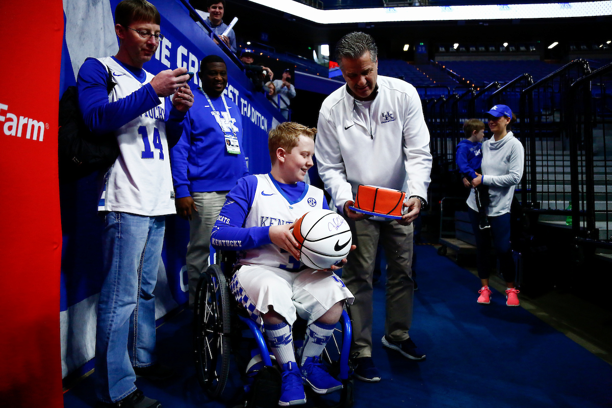 College Game Day. 2019.

Photo by Chet White | UK Athletics