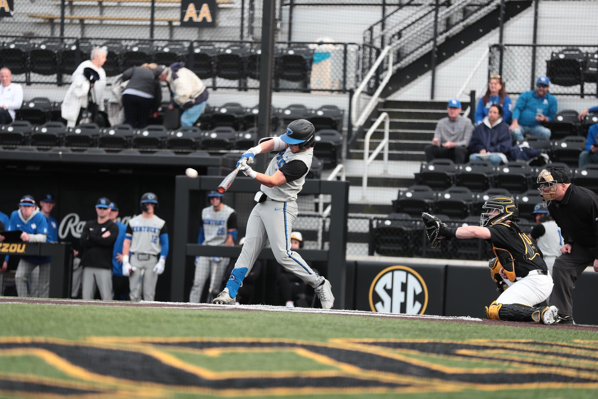 Kentucky Loses Six-Run Lead in Series Finale Defeat