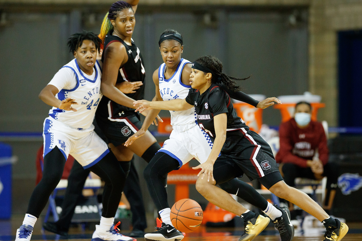 Dre’una Edwards. Robyn Benton.

Kentucky falls to South Carolina 75-70.

Photo by Elliott Hess | UK Athletics