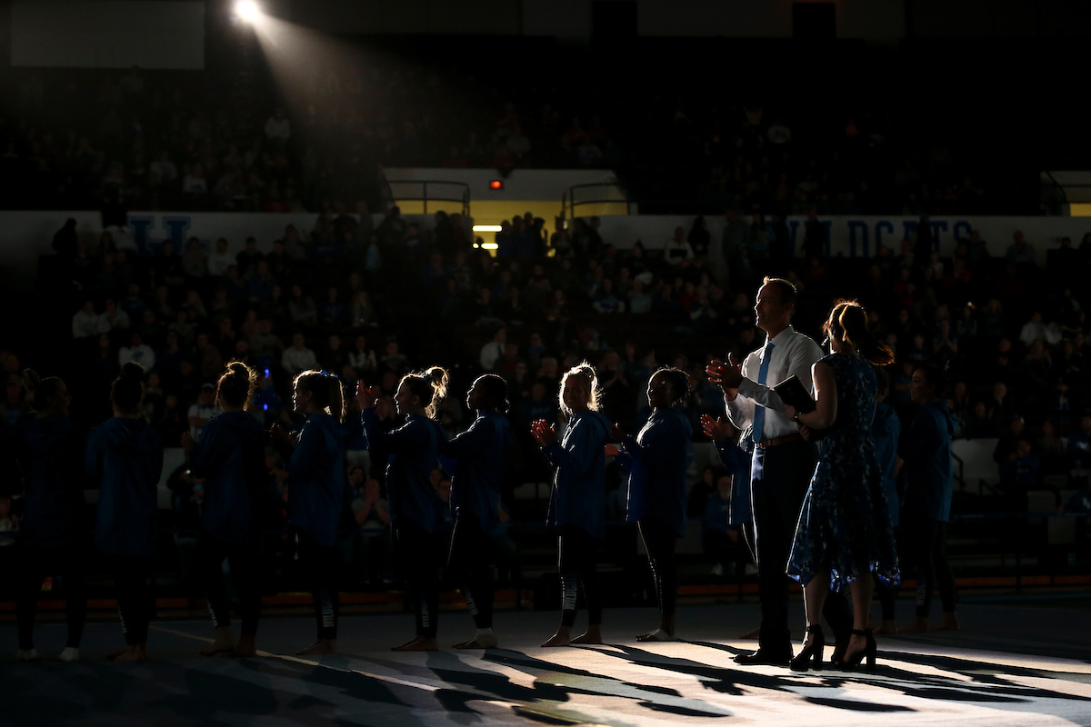 Head Coach Tim Garrison 

Kentucky falls to Georgia 197.050 to 196.825.


Photo by Isaac Janssen | UK Athletics