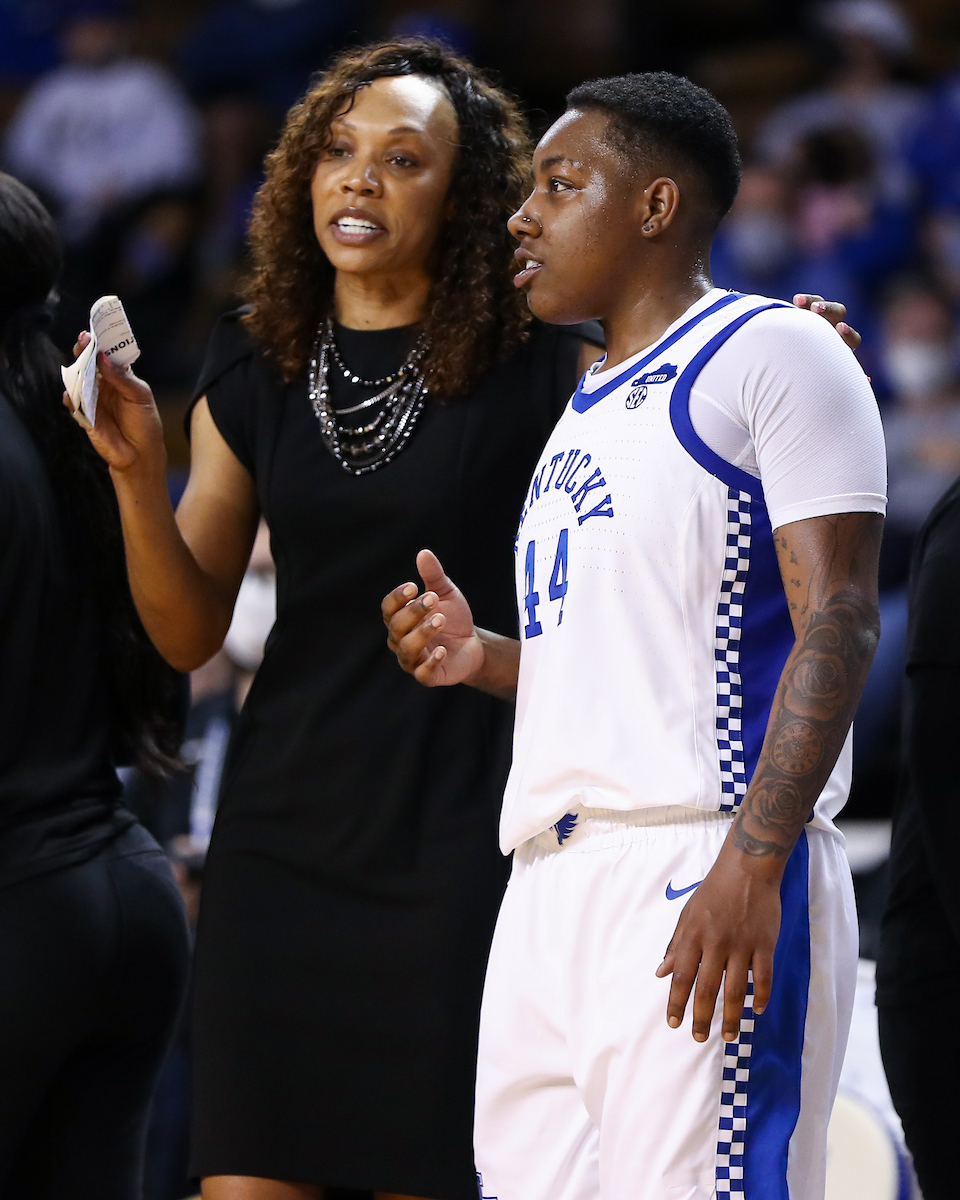 Dre’Una Edwards. Kyra Elzy.

Kentucky beats Vanderbilt 69-65.

Photo by Tommy Quarles | UK Athletics