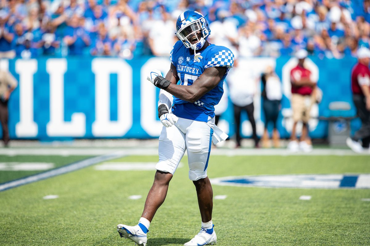 Jordan Wright

UK defeats ULM 45-10 

Photo By Jacob Noger | UK Football