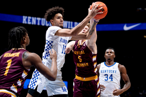 Dontaie Allen. Oscar Tshiebwe. Kentucky beat Central Michigan 85-57.Photos by Chet White | UK Athletics