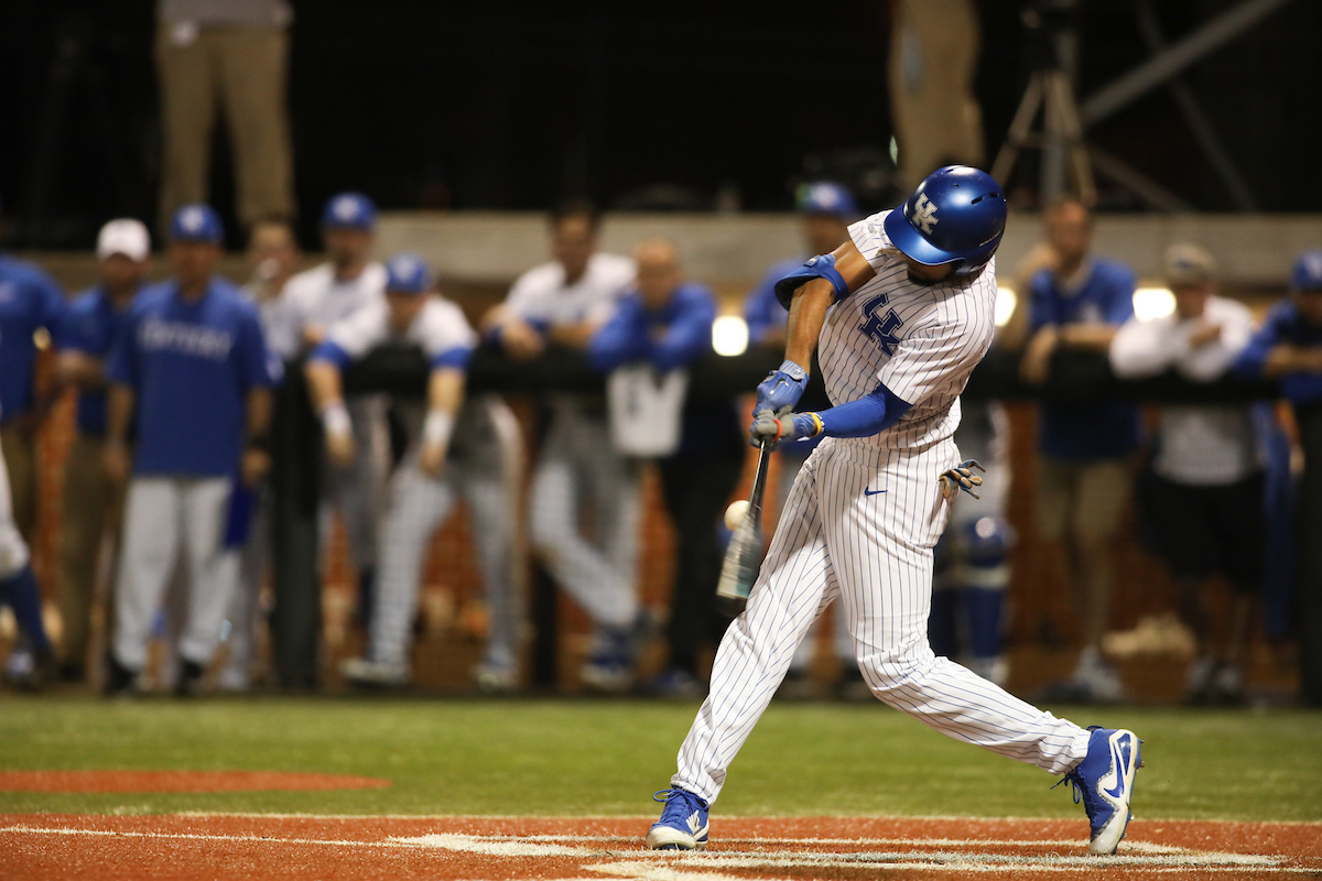 Pompey and Squires Extend Kentucky’s Home Run Streak