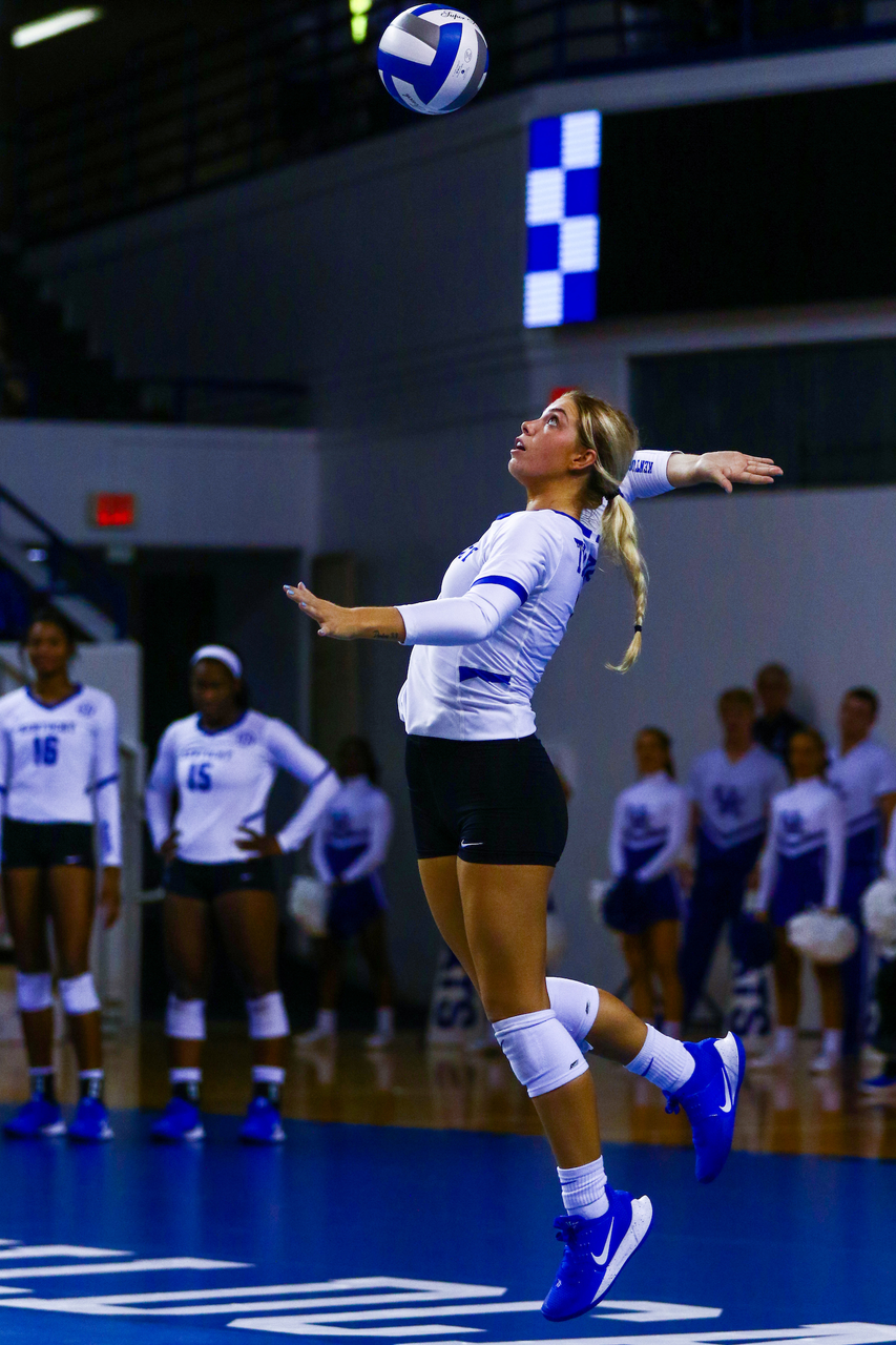 Lauren Tharp.

UK defeats UofL 3-0. 

Photo by Sarah Caputi | UK Athletics