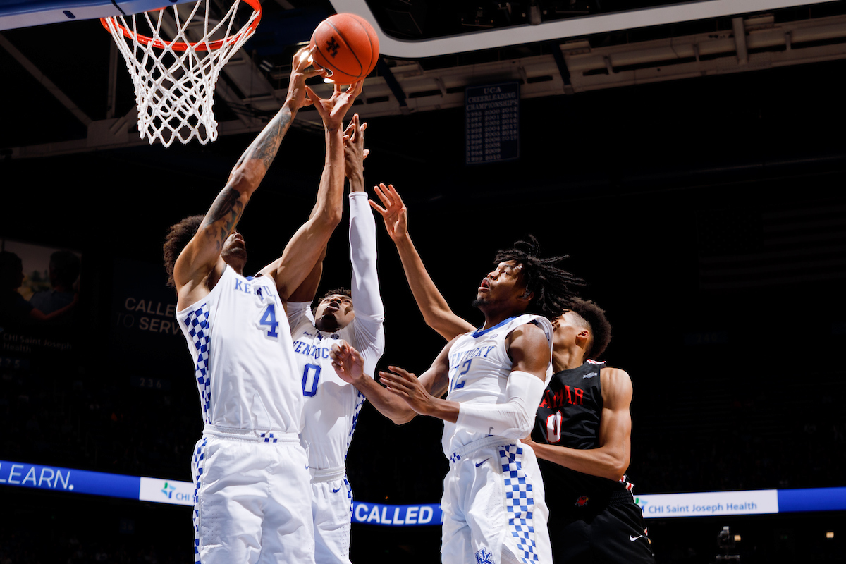 Nick Richards. Ashton Hagans. Keion Brooks Jr.

Kentucky beat Lamar 81-56.


Photo by Elliott Hess | UK Athletics