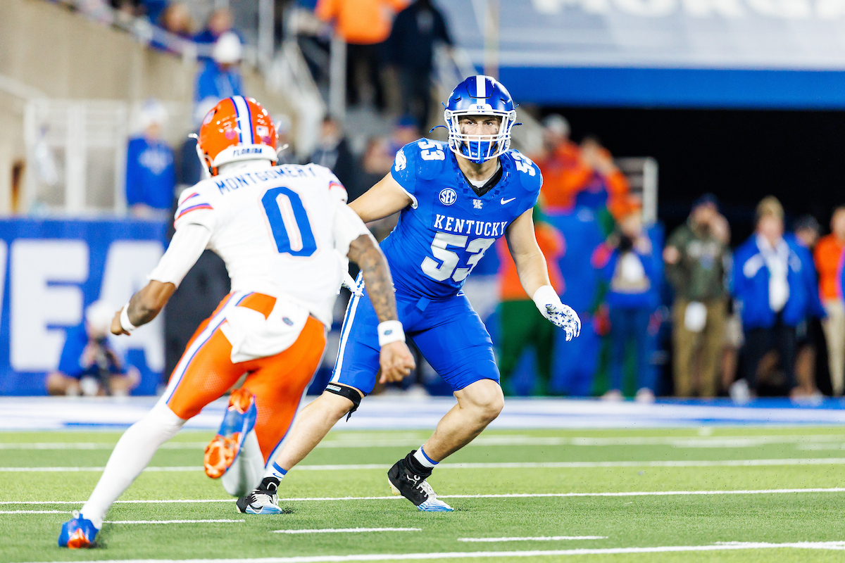 Hayden Dawahare Selected to SEC Community Service Team