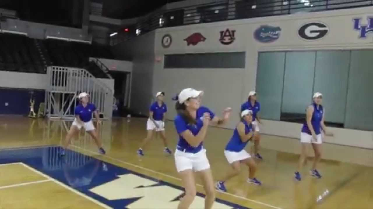 Kentucky Wildcats TV: Effortless Athleticism - W. Golf - Catspys 2014