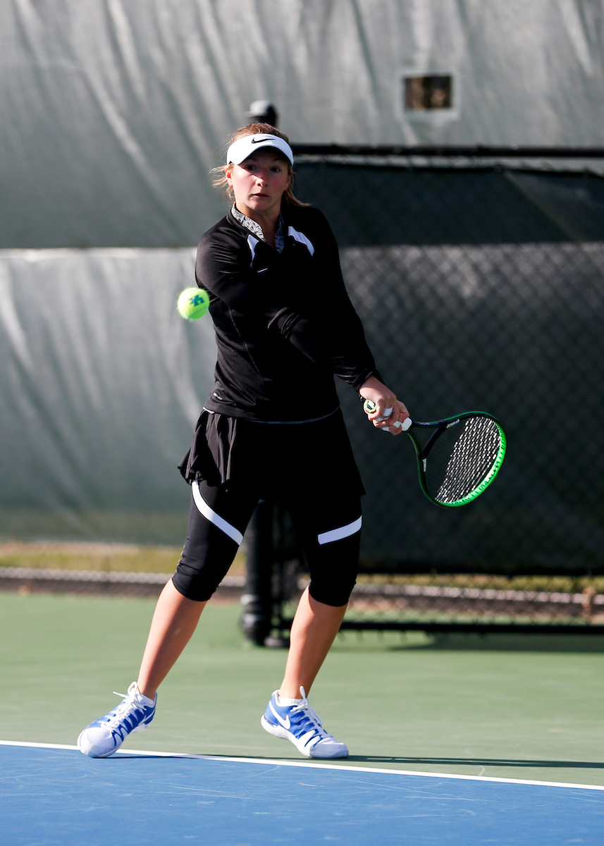 JUSTINA MIKULSKYTE.

Kentucky falls to Florida 3-4 on Friday, March 22


Photo by Isaac Janssen | UK Athletics