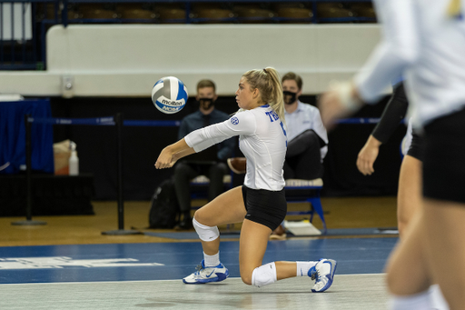 Lauren Tharp.

Kentucky beats Auburn 3-0

Photo by Sarah Caputi ¦UK Athletics