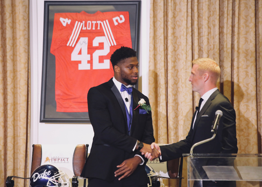 Senior LB, Josh Allen is the winner of the 2018 Lott IMPACT Trophy, which is presented to the college football defensive IMPACT player of the year.

Photos by Noah J. Richter | UK Athletics