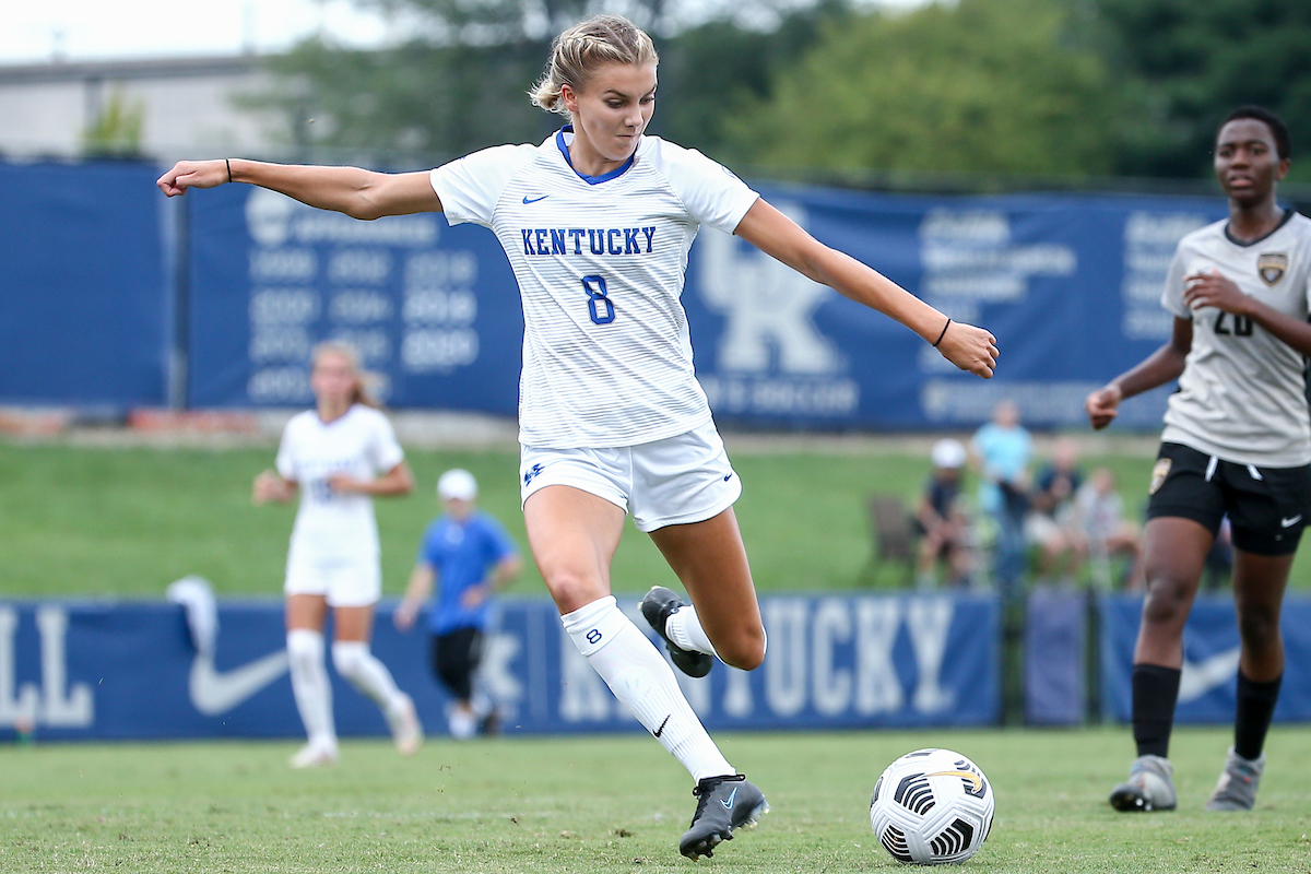 Hannah Richardson.

Kentucky beats Oakland University 4 - 1.

Photo by Sarah Caputi | UK Athletics