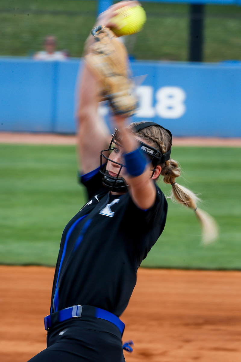 Kentucky-Notre Dame NCAA Softball Photo Gallery Game 2