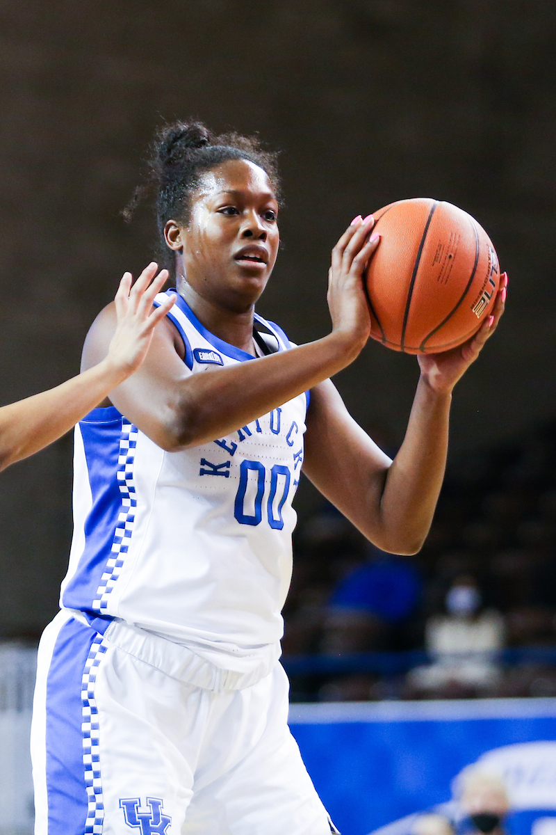 Olivia Owens.

Kentucky beats Wofford 98-37.

Photo by Hannah Phillips | UK Athletics