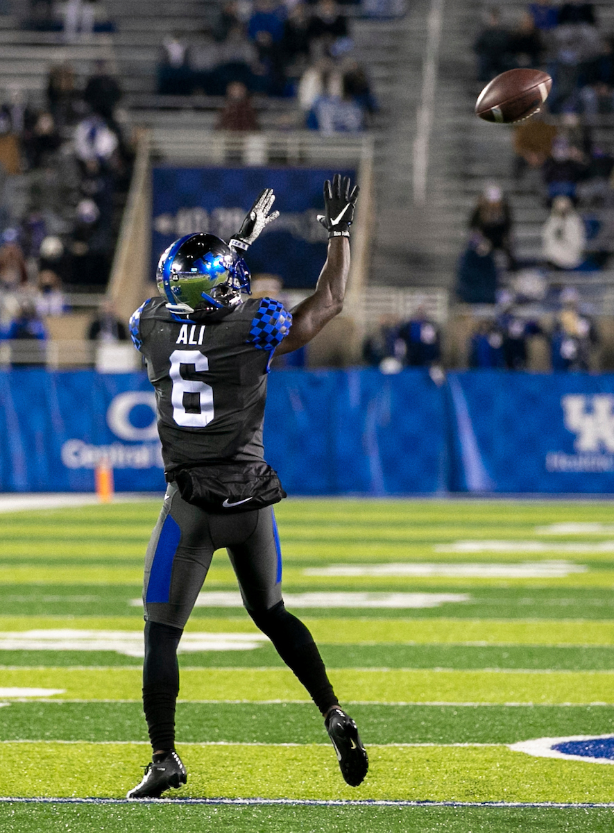 Josh Ali. 

Kentucky beats South Carolina, 41-18. 

Photo By Barry Westerman | UK Athletics