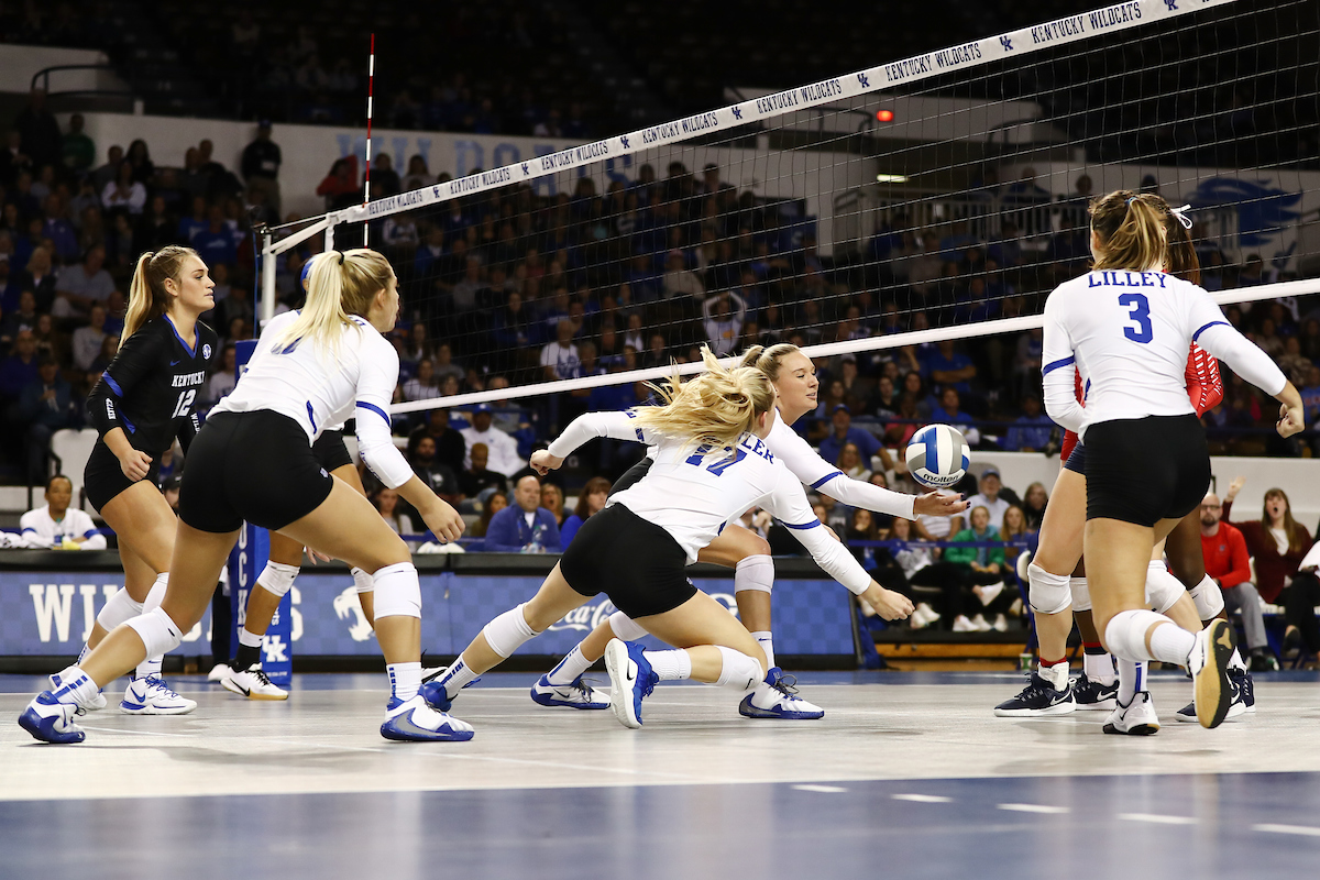 Alli Stumler.

Kentucky beat Ole Miss 3-0.


Photo by Elliott Hess | UK Athletics