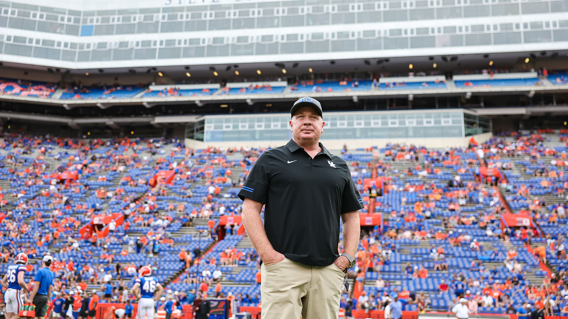 Mark Stoops Breaks Bear Bryant's Record in Classic Stoops Fashion