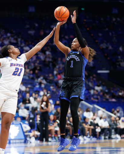 Robyn Benton.

Kentucky loses to DePaul 94-85.

Photo by Elliott Hess | UK Athletics