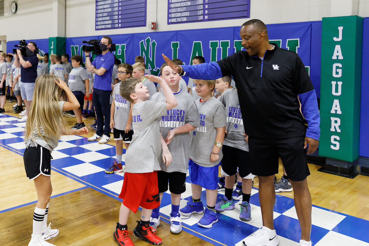Bruiser Flint.

Men’s basketball camp at North Laurel High School in London, Kentucky.

Photo by Elliott Hess | UK Athletics