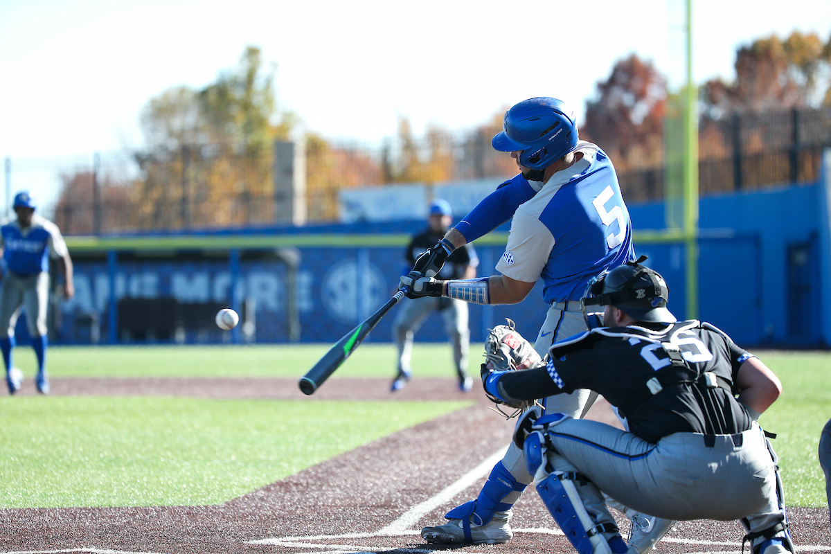 T.J. Collett

2020 Fall Ball

Photo by Grant Lee | UK Athletics