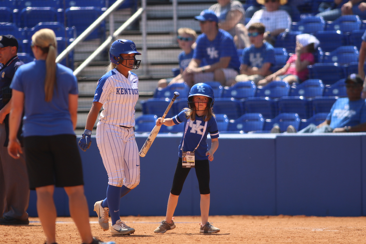 The University of Kentucky softball team during Game 2 against South Carolina for Senior Day on Sunday, May 6th, 2018 at John Cropp Stadium in Lexington, Ky.

Photo by Quinn Foster I UK Athletics
