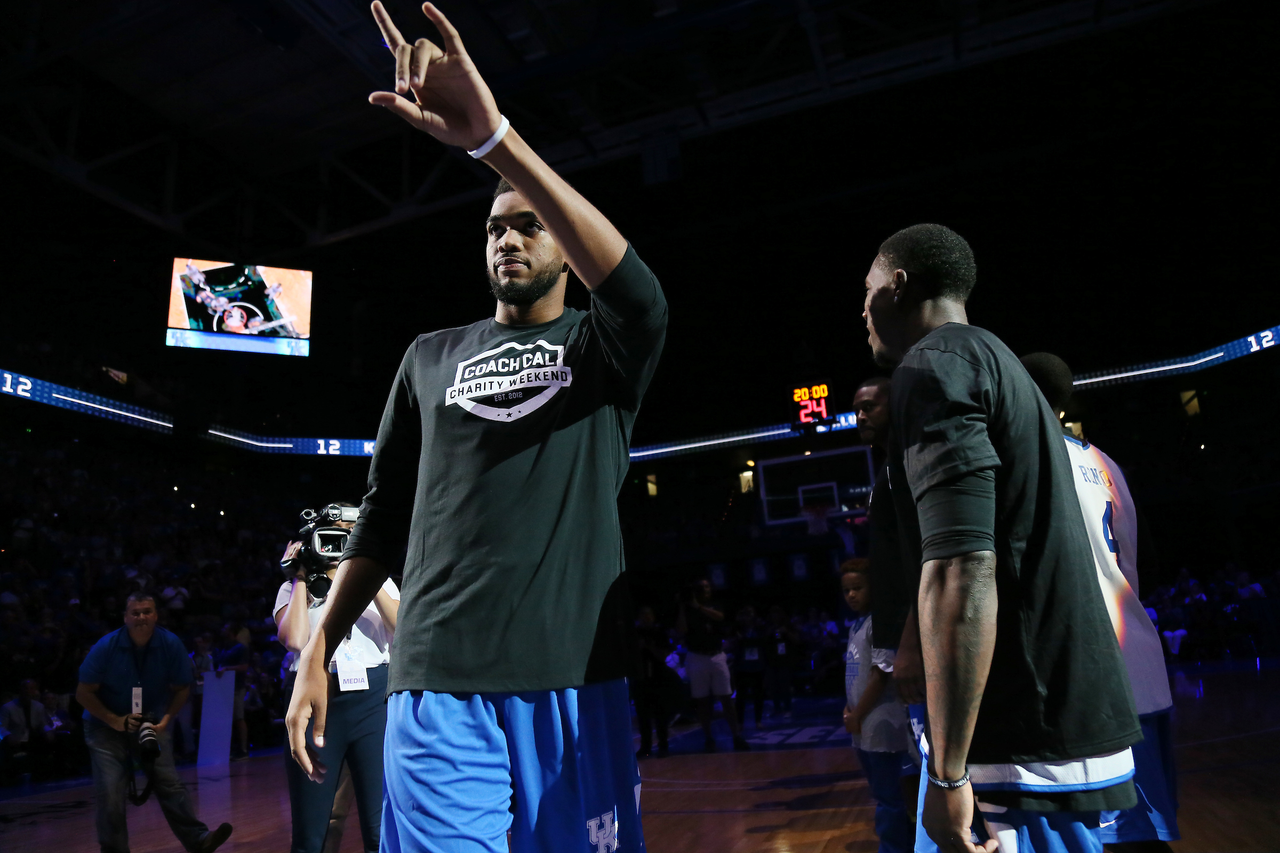 Former Kentucky men's basketball players across a number of decades came back to Rupp Arena for the 2017 UK Alumni Charity Series. 