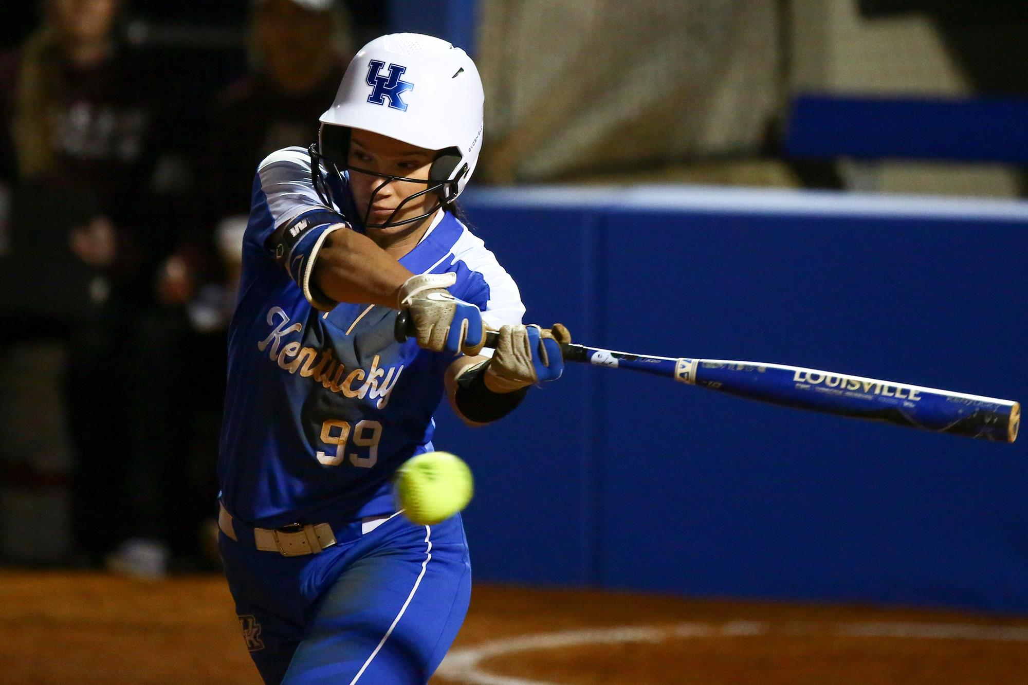 Western Kentucky Walks Off No. 7 Kentucky, 2-1